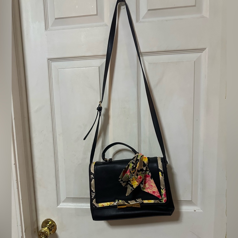 Betsey Johnson Elegant Black Handbag with Floral/Snakeskin Scarf Accent
